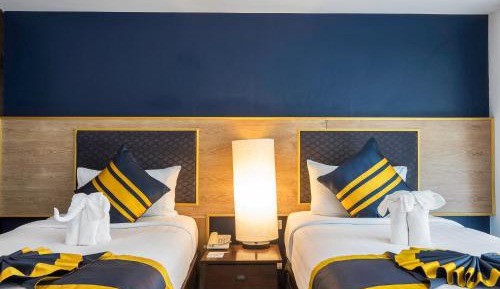 Deluxe Double or Twin Room with Pool Access