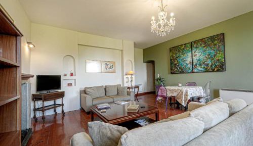 Superior Apartment