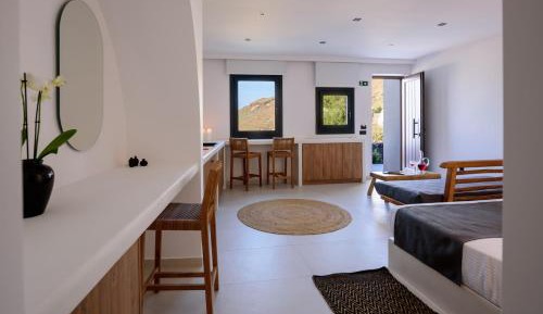 Red Soil  Sea View Suite