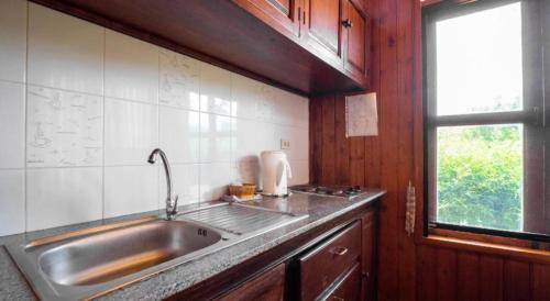 Deluxe Double Room with Shower