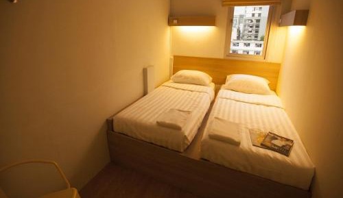 Standard Twin Room with Shared Bathroom