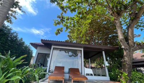 Villa - Beach Front