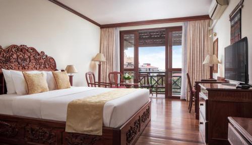 Deluxe Double Room with Balcony