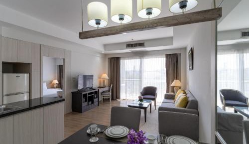 One-Bedroom Suite