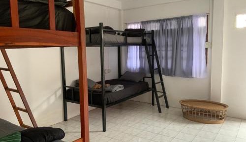 Bed in 10-Bed Mixed Dormitory Room