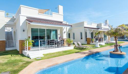 Deluxe Villa