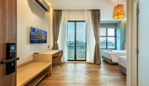 Deluxe Twin Room