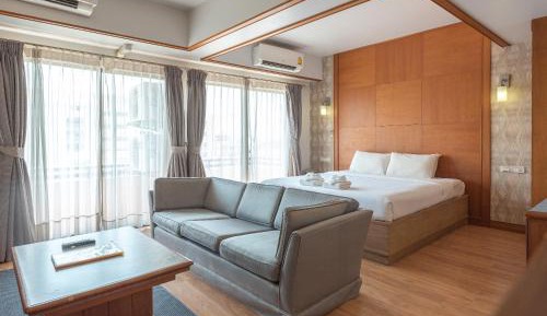 Executive Suite
