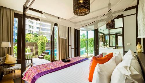  Qualia Jacuzzi Pool Villa