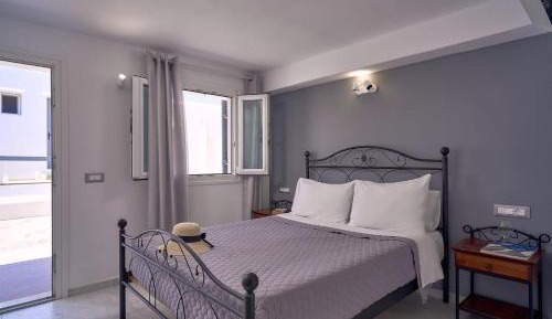 Economy Double or Twin Room with no View