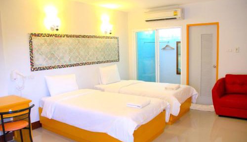 Deluxe Twin Room