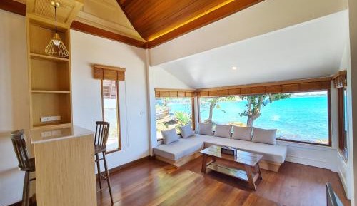Suite with Sea View