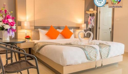 Deluxe King Room