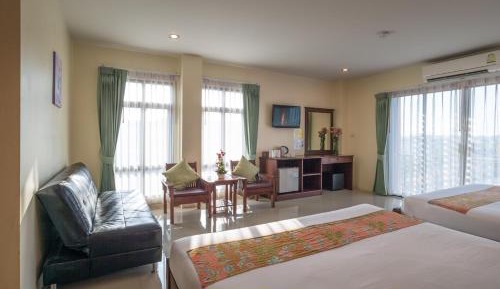 Family Room (4 Adults)