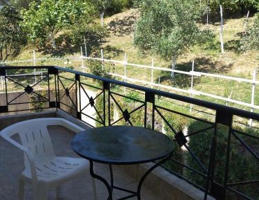 Triple Room with Garden View
