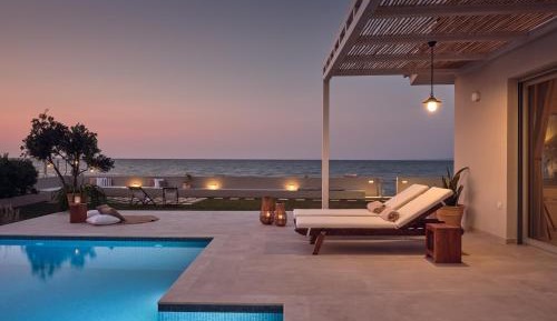 Villa - Beach Front