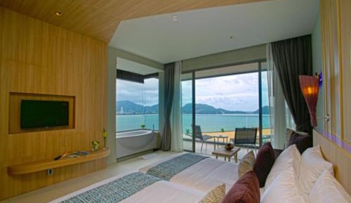 Grand Deluxe Double or Twin Room with Sea View
