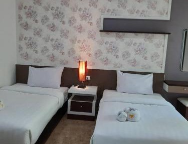 Deluxe Double or Twin Room with Balcony