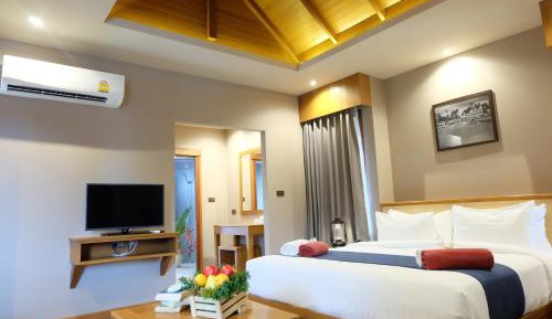 One-Bedroom Villa with Beach front 