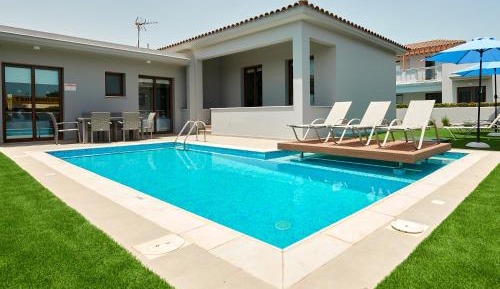 Three-Bedroom Villa - Angie I2