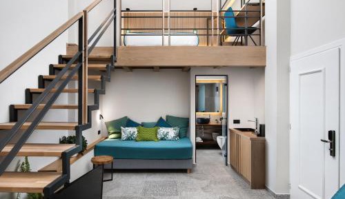 Deluxe Loft Suite