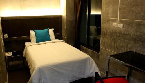 Economy Single Room