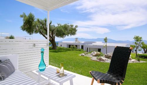 Bungalow with Sea View