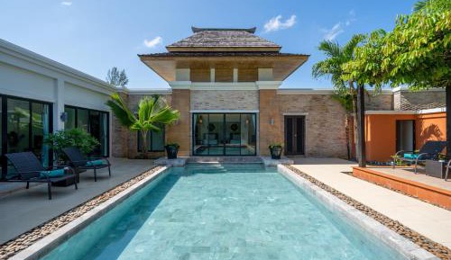Grand Deluxe Three-Bedroom Private Pool Villa