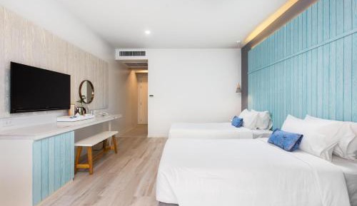 Twin Room with Balcony