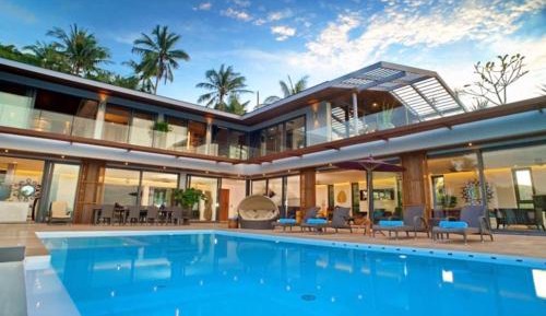 Villa with Sea View