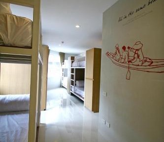 Single Bed in 8-Bed Dormitory Room