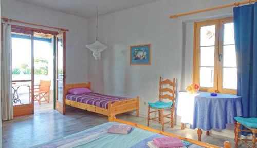 Studio with Balcony