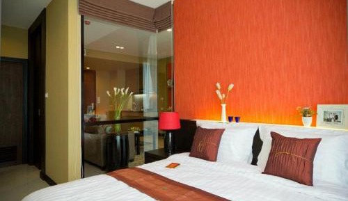 One-Bedroom Apartment (King Bed)