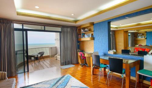 Apartment with Sea View