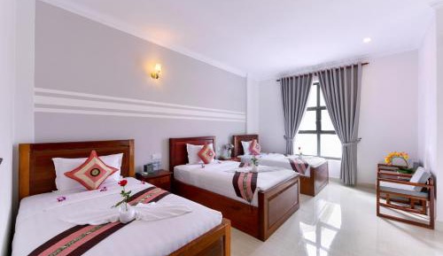 Triple Room with Balcony