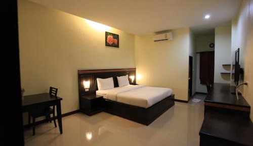Standard King Room