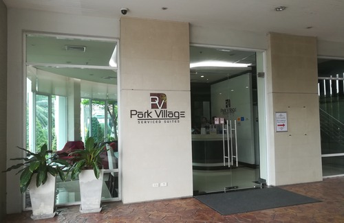 Samae Dam Hotel | Park Village Rama II