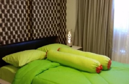 Chiang Mai Hotel | D Condo Sign by Nattapong