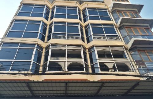 Thanon Phaya Thai Hotel | Pratunam Family House