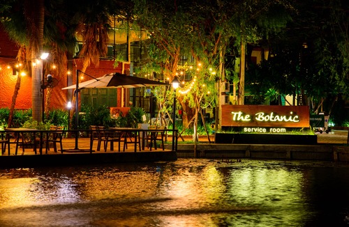 Khlong Kluea Hotel | Botanic Service Room @ Impact Muangthongthani