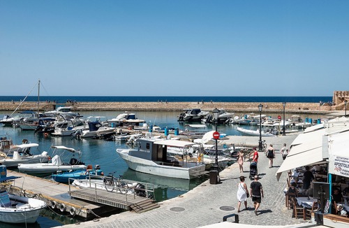 Old Town Hotel | Avra Apartments Venetian Harbour