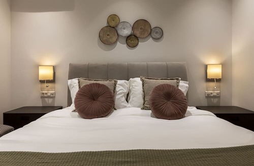 Kinosargous Apartment | Phaedrus Living: City Center Luxury Flat N. Kosmos