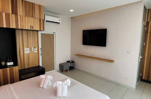 Chaweng City Center Hotel | Lenny's Hotels