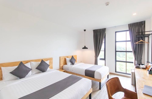 Ban Tai Hotel | Ananzitra Hotel