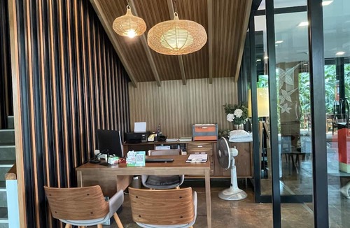 Samut Songkhram Apartment | The Bedrooms Maeklong Service Apartment