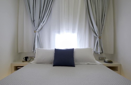 Perissa Villa | Soultouch Villa