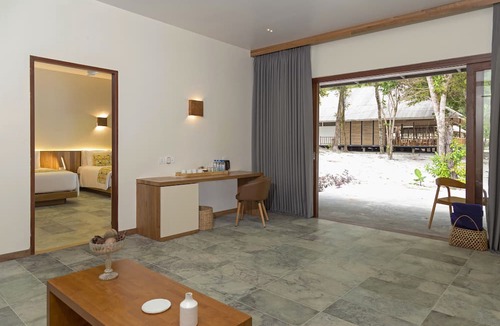 Koh Rong Sanloem Resort | Island Center Point