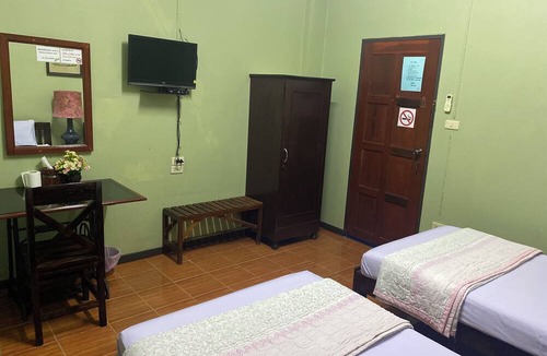 Lamphun Hotel | KumJawJomKaew