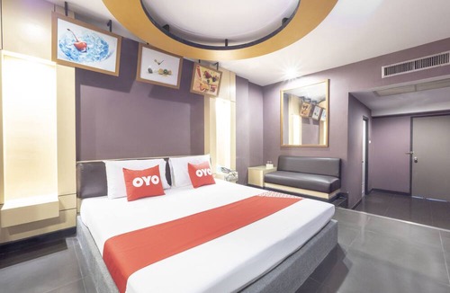Chonburi Hotel | OYO 75382 Chonburi Hotel