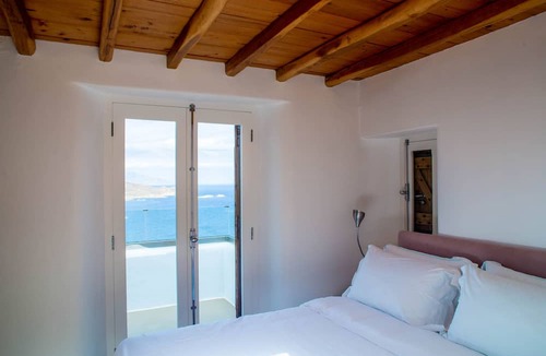 Ftelia Villa | Villa Ester with Heated Pool & Hot Tub